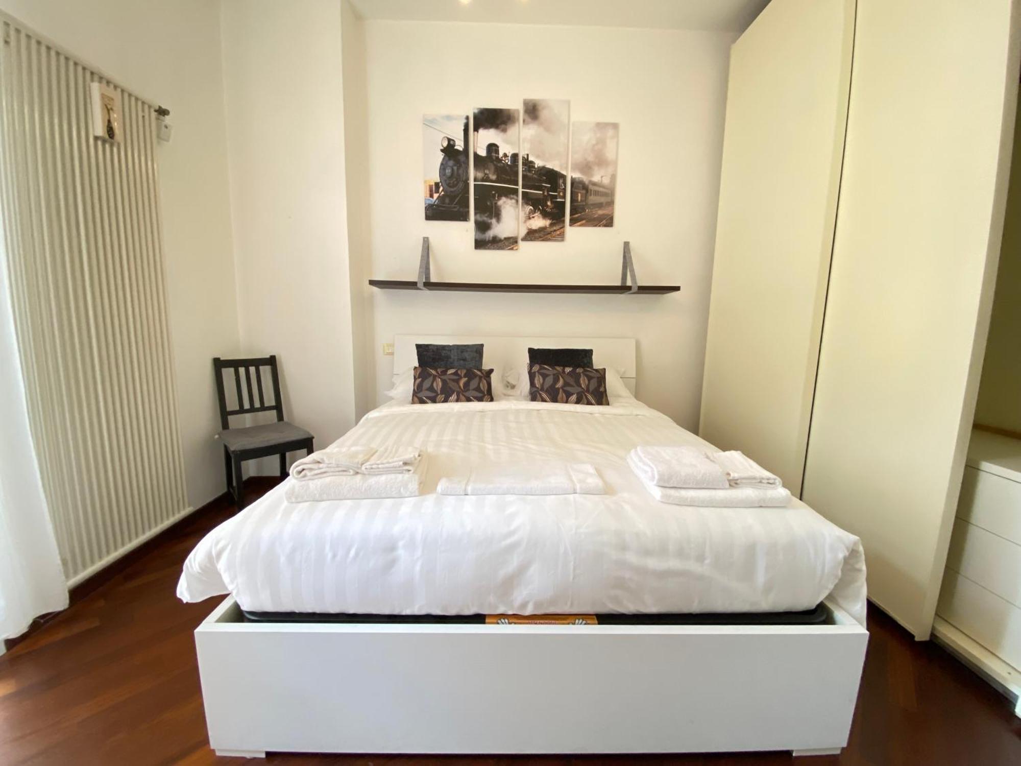 Avantgard Rooms Western Station بولونيا المظهر الخارجي الصورة
